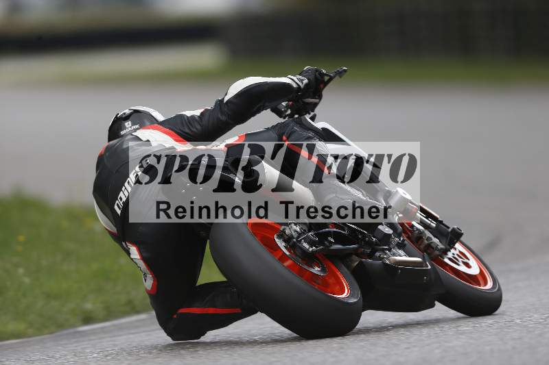 /33 24.07.2025 Speer Racing ADR/Gruppe weiss/backside